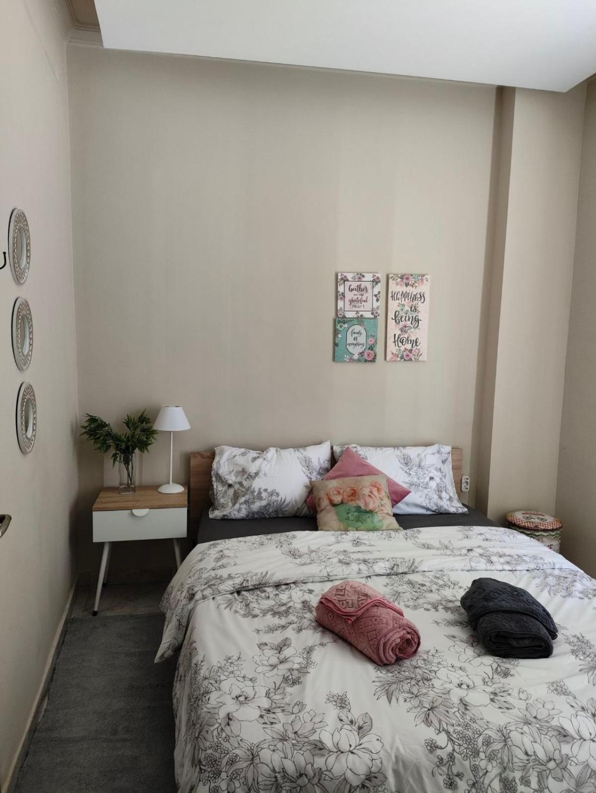 에데사 Downtown Comfy 아파트 외부 사진