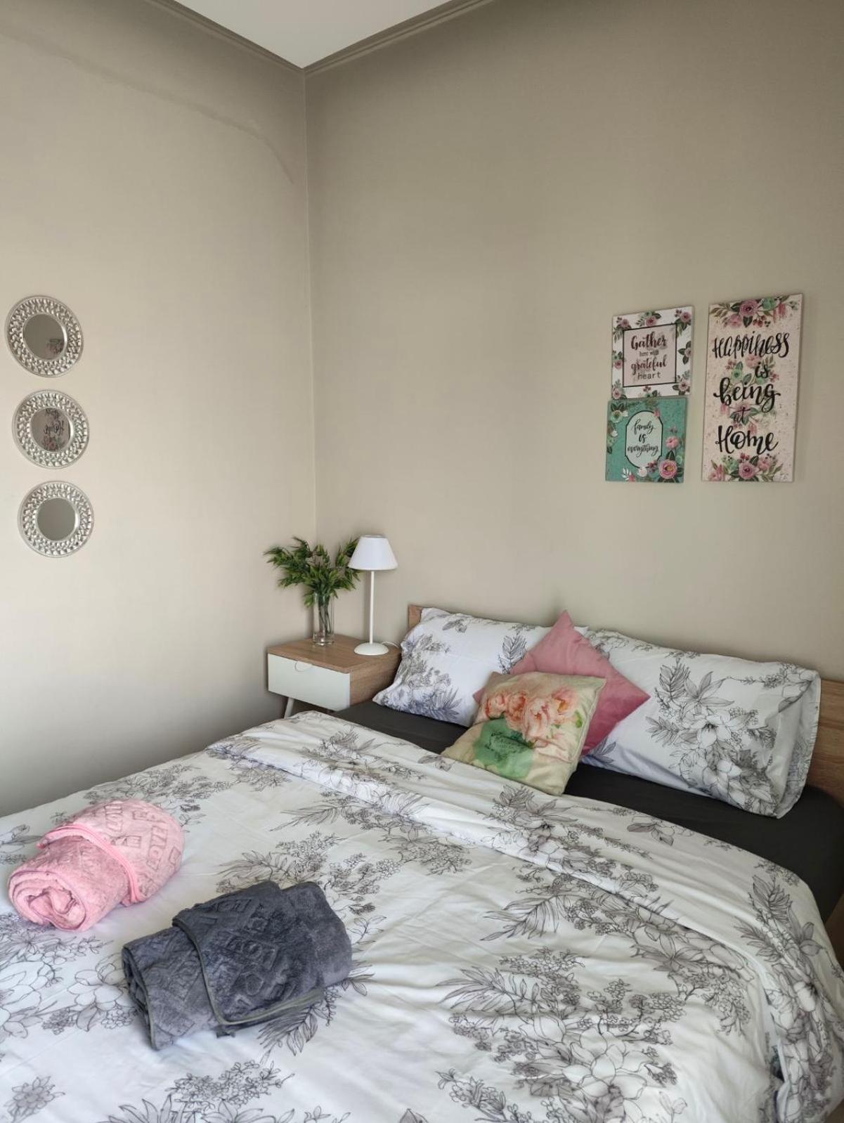 에데사 Downtown Comfy 아파트 외부 사진